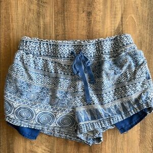 Blue and White Patterned Boho Shorts with Pockets
